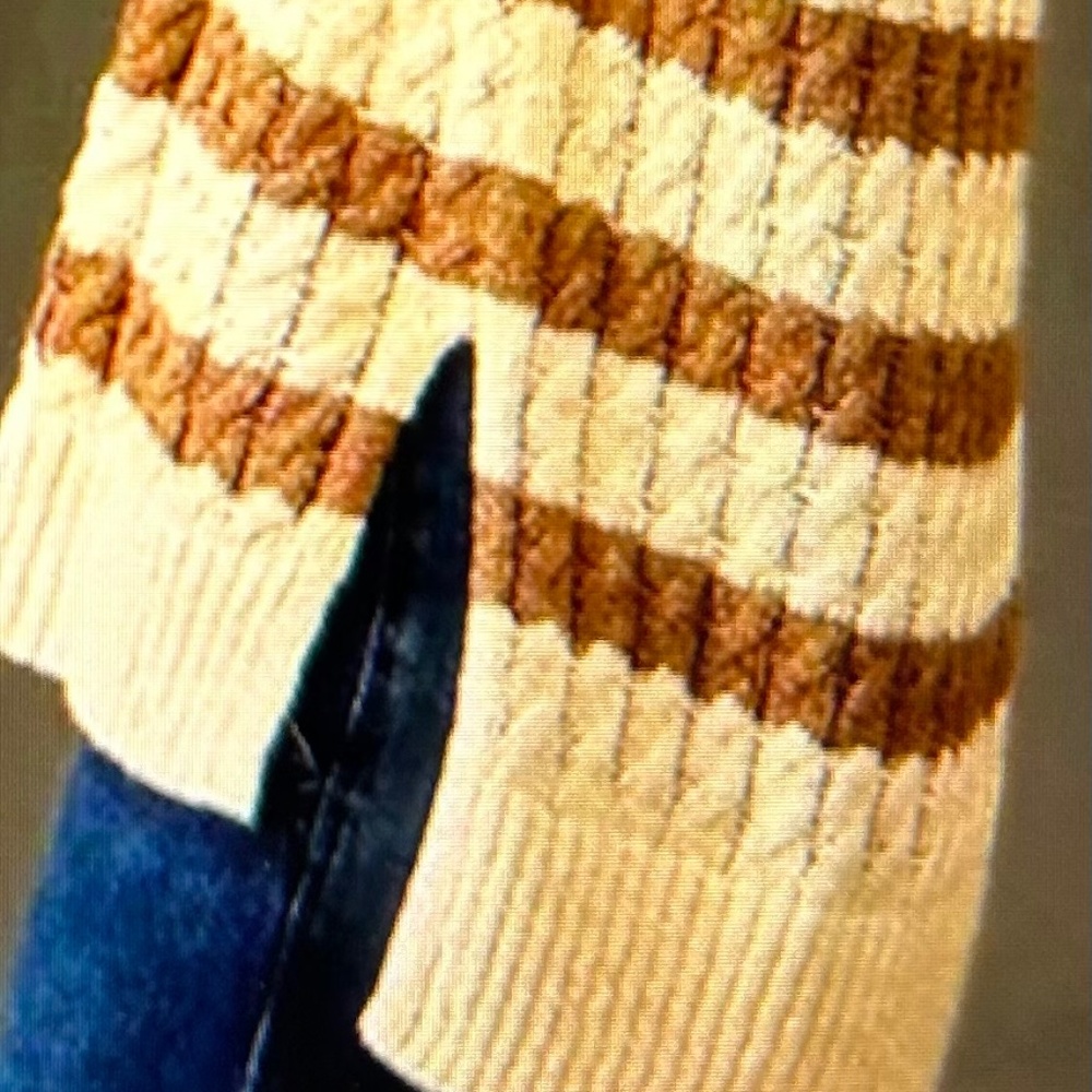 NWT XXS Oversized High Low Striped Cable Knit Striped Sweater